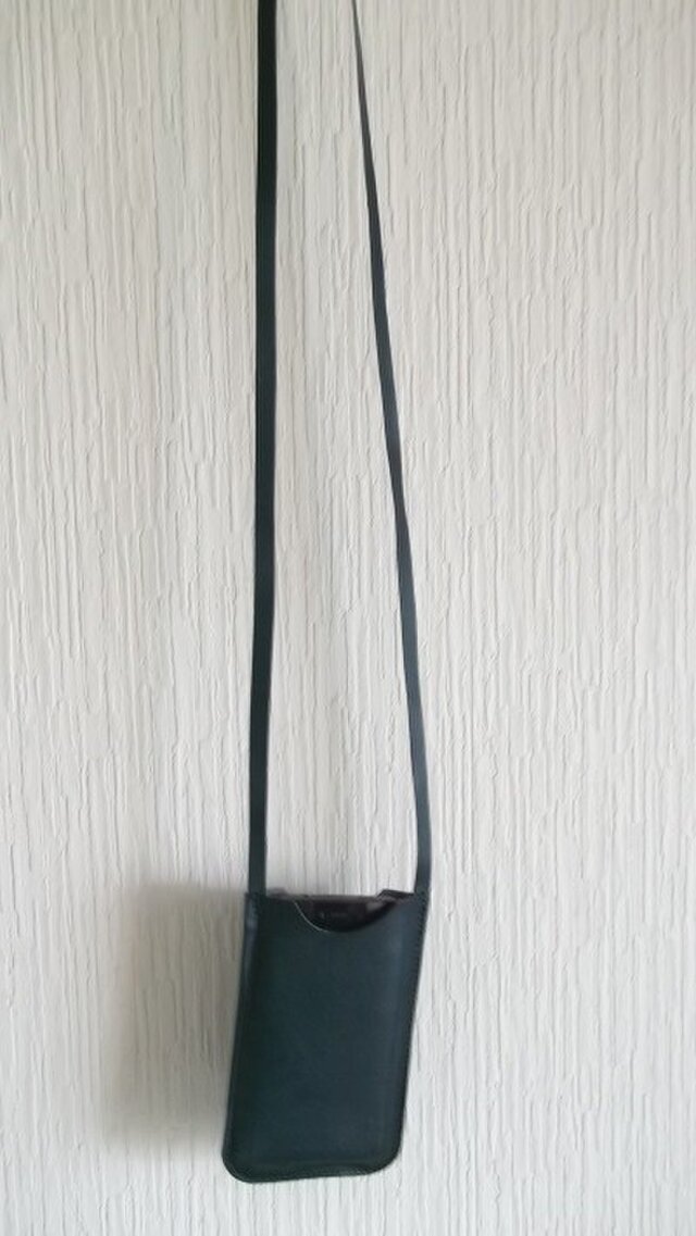 栃木レザースマホケース ネイビーの画像1枚目