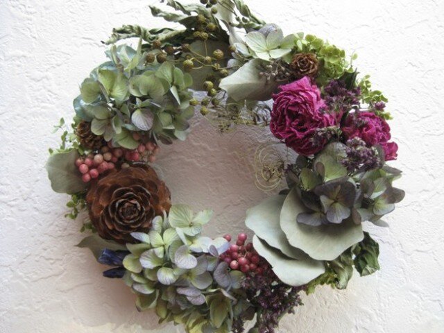 芍薬とアジサイの autumun wreathの画像1枚目
