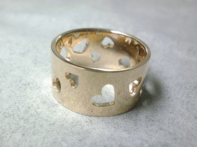 ハート透かしリング(ピンクシルバー)の画像1枚目