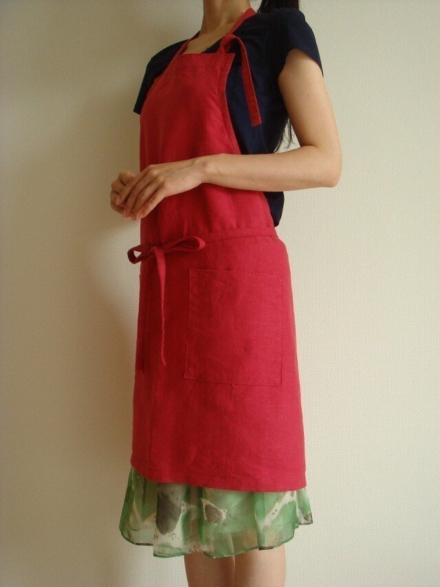 ☆リネン：丈90ｃｍ　ベリーのエプロン☆