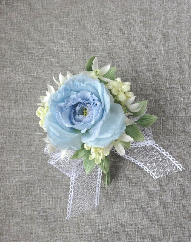 水色の巻き薔薇 ブーケ＊シルクデシン製＊コサージュ