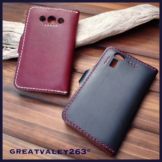 スマホ手帳型ケースの画像1枚目