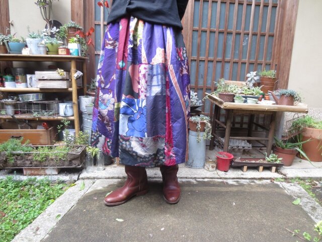 銘仙リメイク☆レトロでポップ華やかスカート77㎝丈の画像1枚目