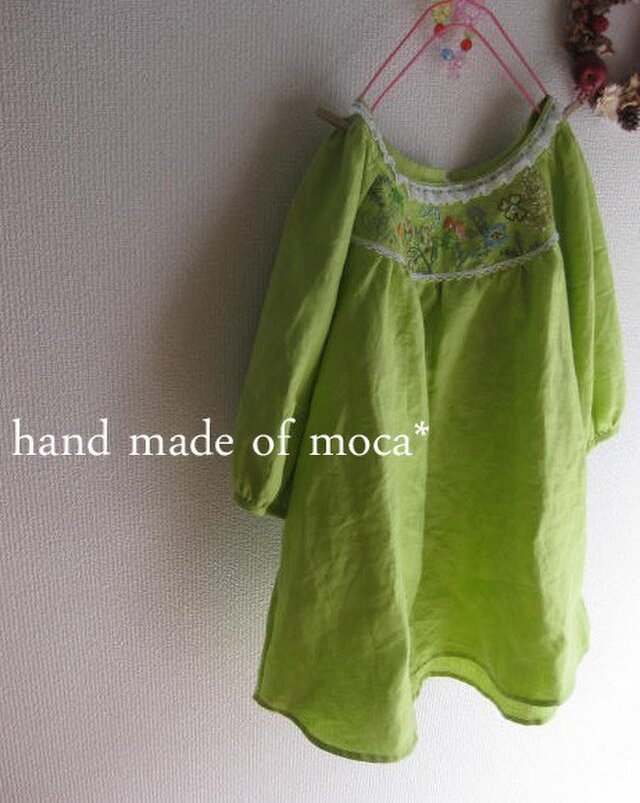 ラグランスリーブフロント刺繍リネンチュニック★青林檎の画像1枚目