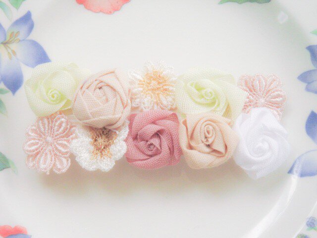 New ☆パウダーカラー フラワー バレッタの画像1枚目