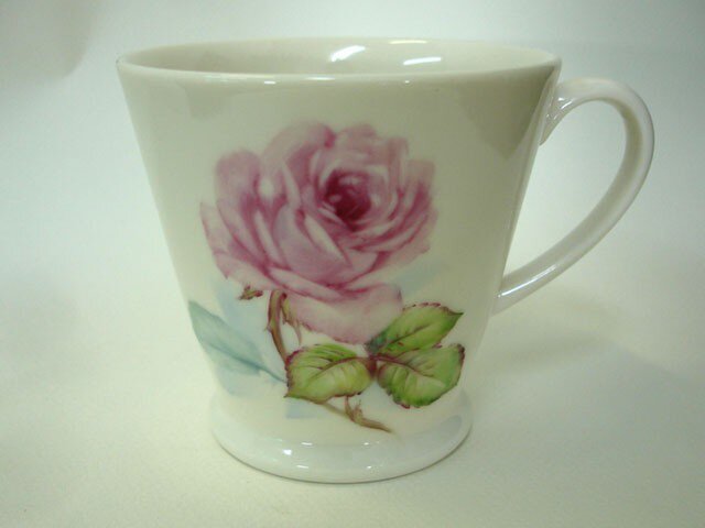 マグカップ 薔薇いちりん(2)の画像1枚目