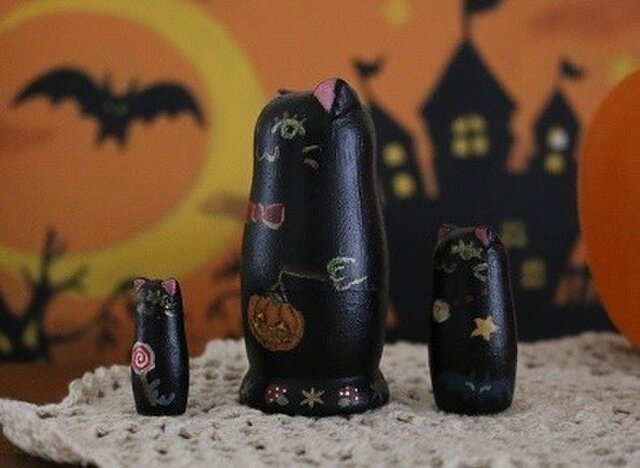 ハロウィンの黒猫マトリョーシカ（再販） | iichi 日々の暮らしを