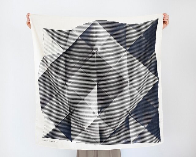 Folded Paper Blackの画像1枚目