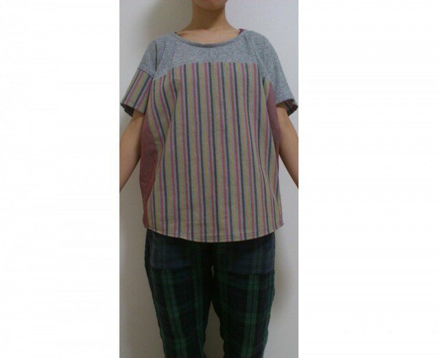 フレンチスリーブのゆるTシャツ(ニット×シャツ生地グレー)B001の画像1枚目