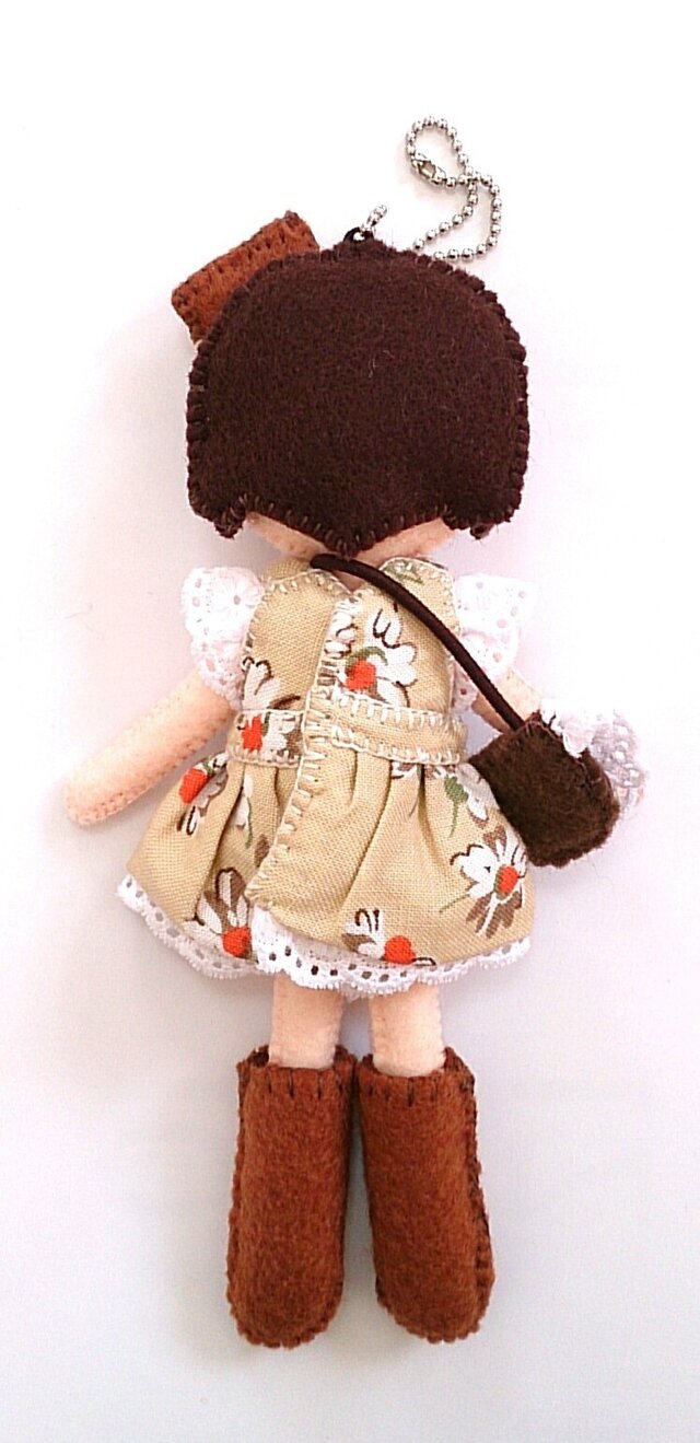 ﾌｪﾙﾄ人形用の着せ替え服NO.27 | iichi 日々の暮らしを心地よくする