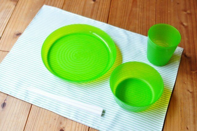 刺繍のランチョンマット緑ST（送料無料） | iichi 日々の暮らしを