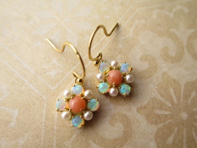 K18 Opal Coral Pearl ピアスの画像1枚目