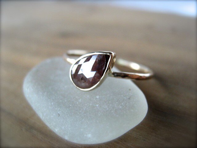 SOLD.Brown Red Inclusion Ringの画像1枚目