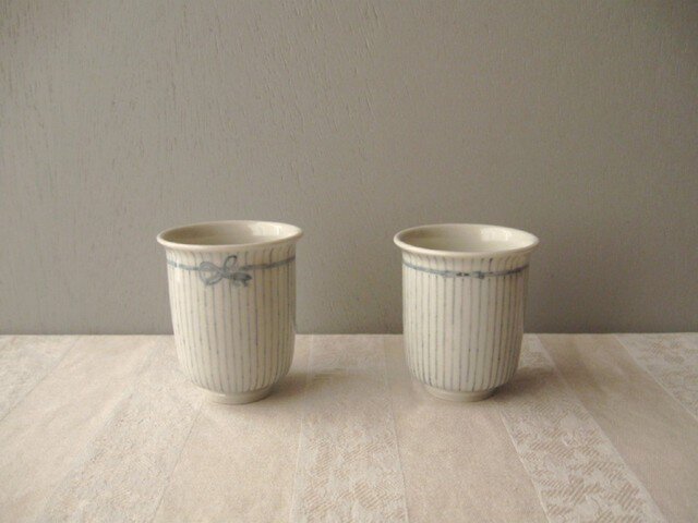 リボン蜥蜴の湯呑の画像1枚目