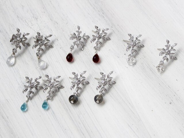雪の結晶ピアス アパタイト | iichi 日々の暮らしを心地よくする