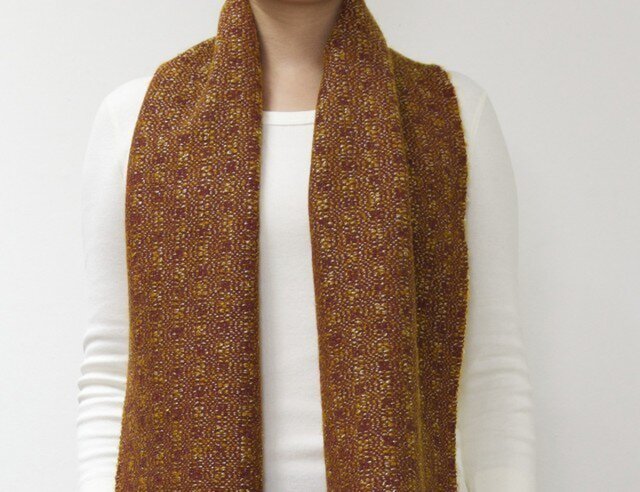 =Sold= ウール柄織(赤茶)の画像1枚目