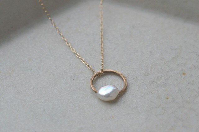 ibitsu Pendant (K10/pearl)の画像1枚目
