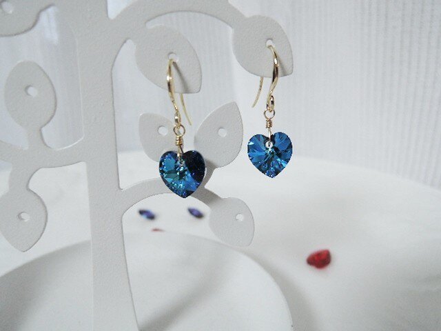 【ほぼ未使用✨】Swarovski ハート型クリスタルピアス it-550b0ebca1659-1200.jpg