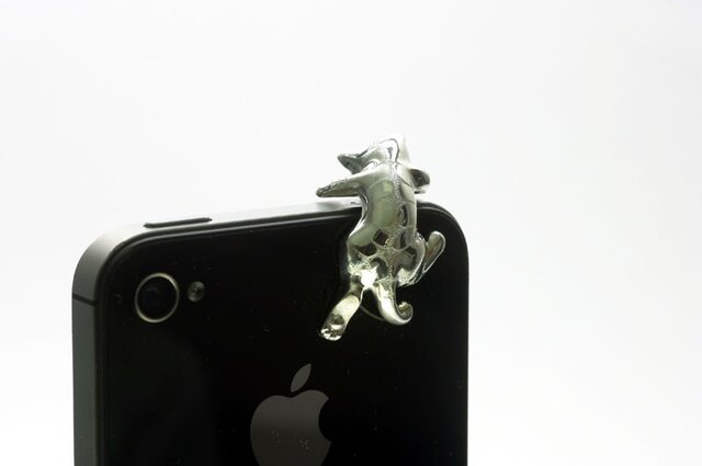 スマートフォン用トラ猫のイヤホンジャックアクセサリーの画像1枚目