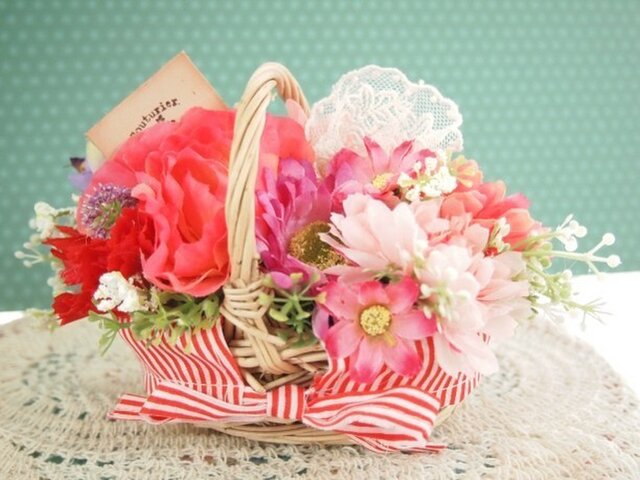お花山盛り可愛い花かご ピンクレース Iichi ハンドメイド クラフト作品 手仕事品の通販