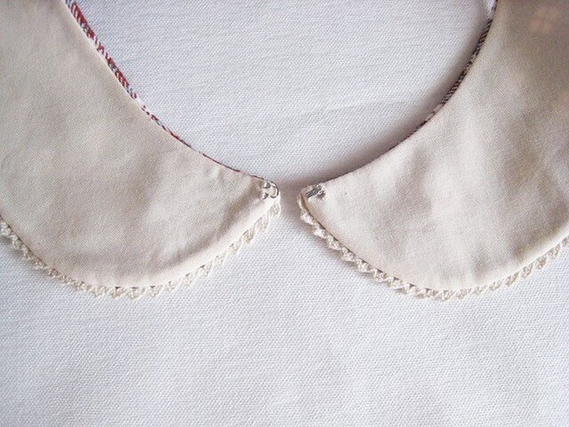 赤いチェック柄のつけ襟 | iichi 日々の暮らしを心地よくする