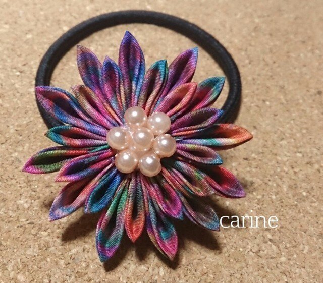 リバティのつまみ細工②*ヘアゴム | iichi 日々の暮らしを心地よくする