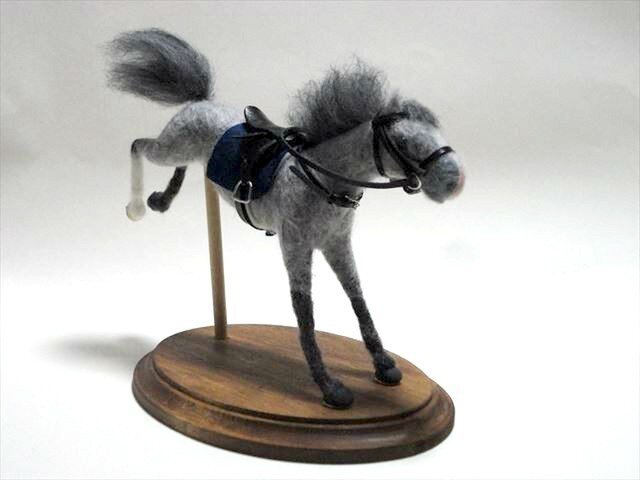 芦毛馬　置物 連銭芦毛 馬フィギュア 芦毛馬 1/6 Horse リアル馬