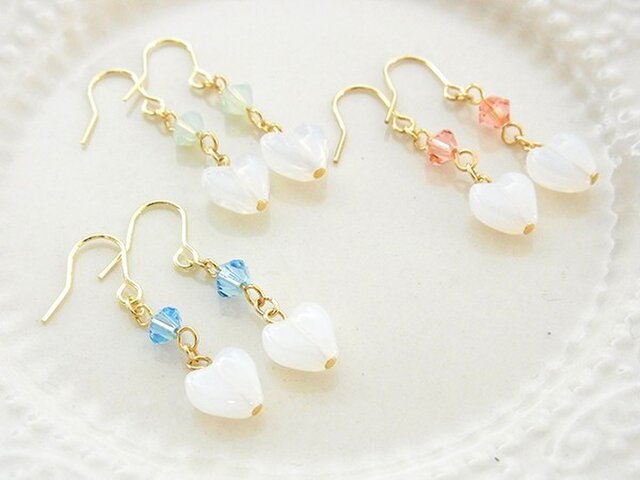 ぷっくりハートのピアス | iichi 日々の暮らしを心地よくする