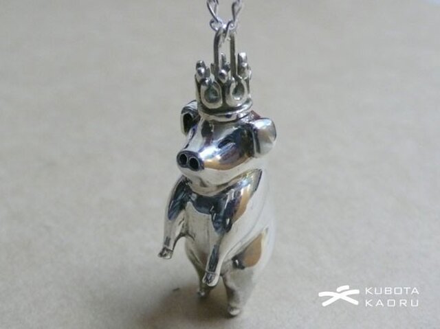 金属製 豚型 車輪付き装飾品　アンティーク　コレクション ブタの王様 ペンダント | iichi 日々の暮らしを心地よくする
