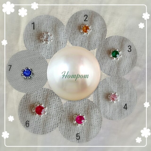 選べる プチフラワーピアス シルバー ホムポムの画像1枚目