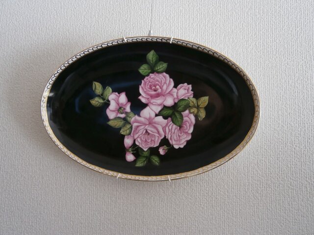 薔薇の花の絵皿 - 絵画のハンドメイド・クラフト作品・手仕事品一覧