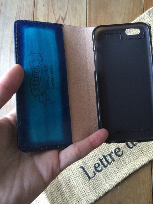 手染め本革紺色グラデーションスマホケースiPhone6 | iichi ハンドメイド・クラフト作品・手仕事品の通販