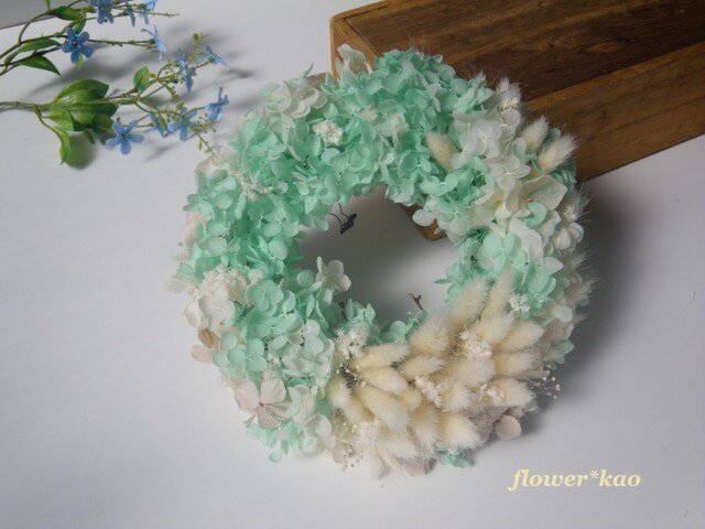 **Mint Green* *アナベル&ラグラスのリースの画像1枚目