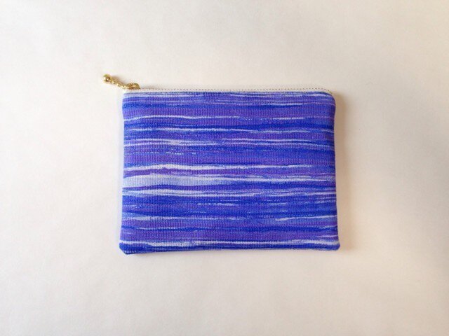 絹手染ポーチ(11.5cm×15cm 横・青紫/交)の画像1枚目