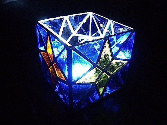 ★"夜空キューブ" ちいさな照明★(ステンドグラス)の画像1枚目