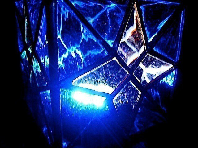 Stained glass-pendant Break｜ARTWORKSTUDIO公式