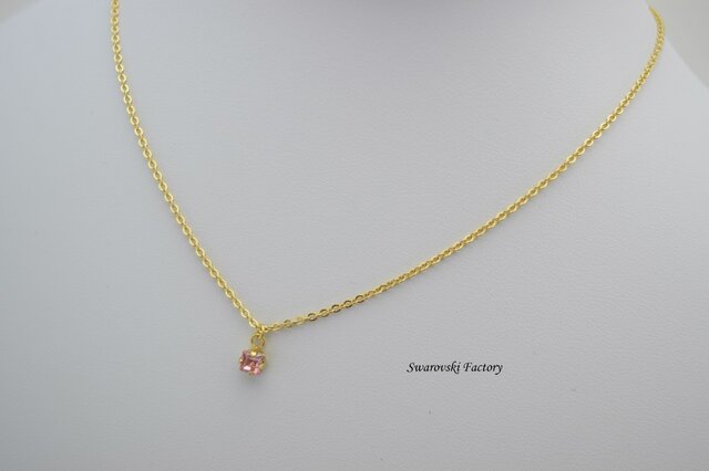 一粒ピンクスワロフスキーネックレス | iichi 日々の暮らしを心地よく