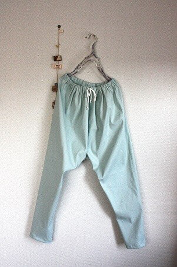 大人のサルエルパンツ