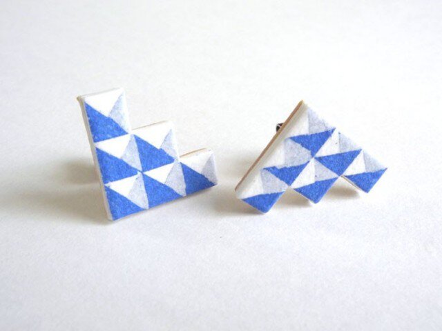 :Sale: ブロック柄ピアス S <Blue>の画像1枚目