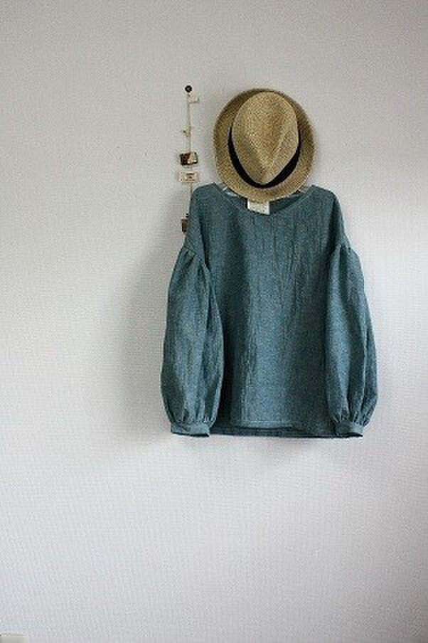 バルーンスリーブブラウス