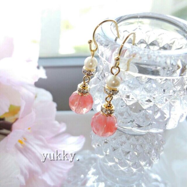 チェリークォーツ＊パールの春ピアス/イヤリング
