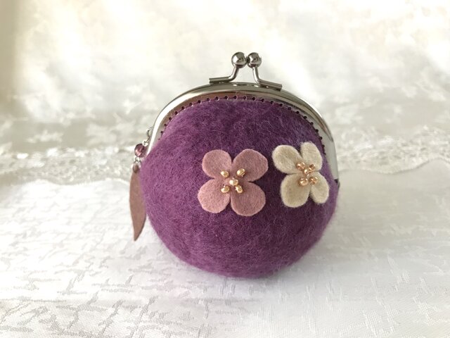 がま口　財布　ポーチ　コインケース　くま　羊毛フェルト　ハンドメイド がま口 財布 ポーチ コインケース くま 羊毛フェルト ハンドメイド