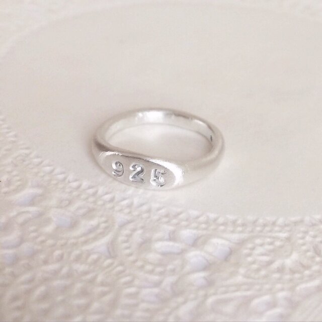 BirthdayRing ピュアシルバー (文字オーダー品)の画像1枚目