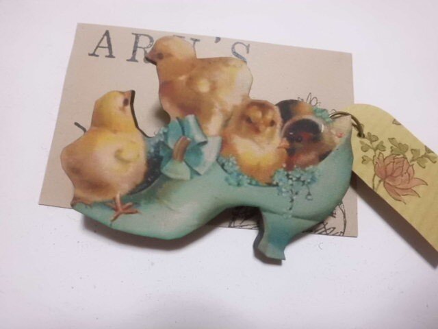 ぴよの集いブローチの画像1枚目