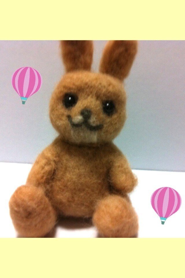 <値下げ>おすわりウサさんの画像1枚目