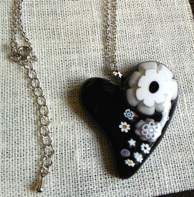 ミルフィオリネックレス（ハート）