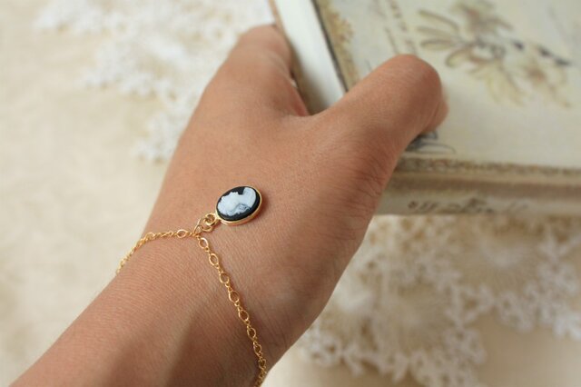 カメオブレスレット GB01カメオブレスレット | iichi 日々の暮らしを心地よくする