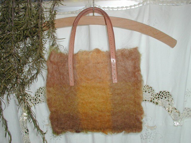 圧縮Woolのプチbag(イエロー・グリーン系チェック) の画像1枚目