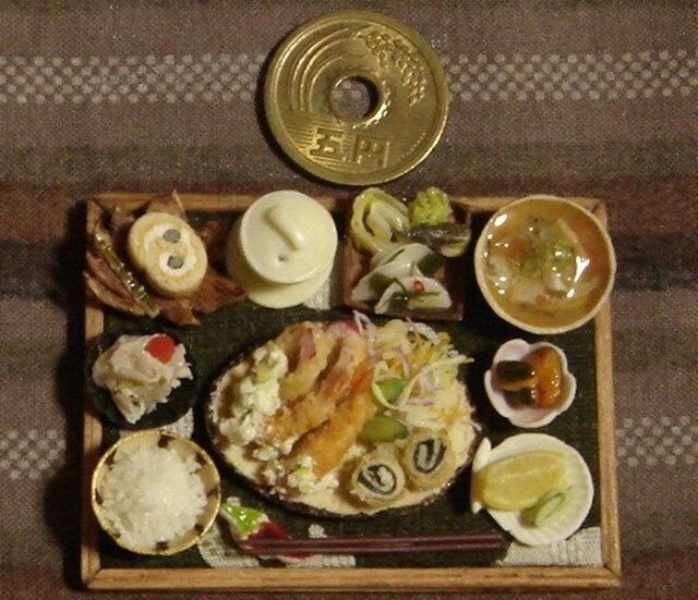 ★ミックスフライ御膳セット(こげ茶木枠・ひょうたん布)の画像1枚目