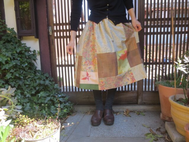着物リメイク☆春色集めて楽しくポップにディリースカート♪75㎝丈の画像1枚目